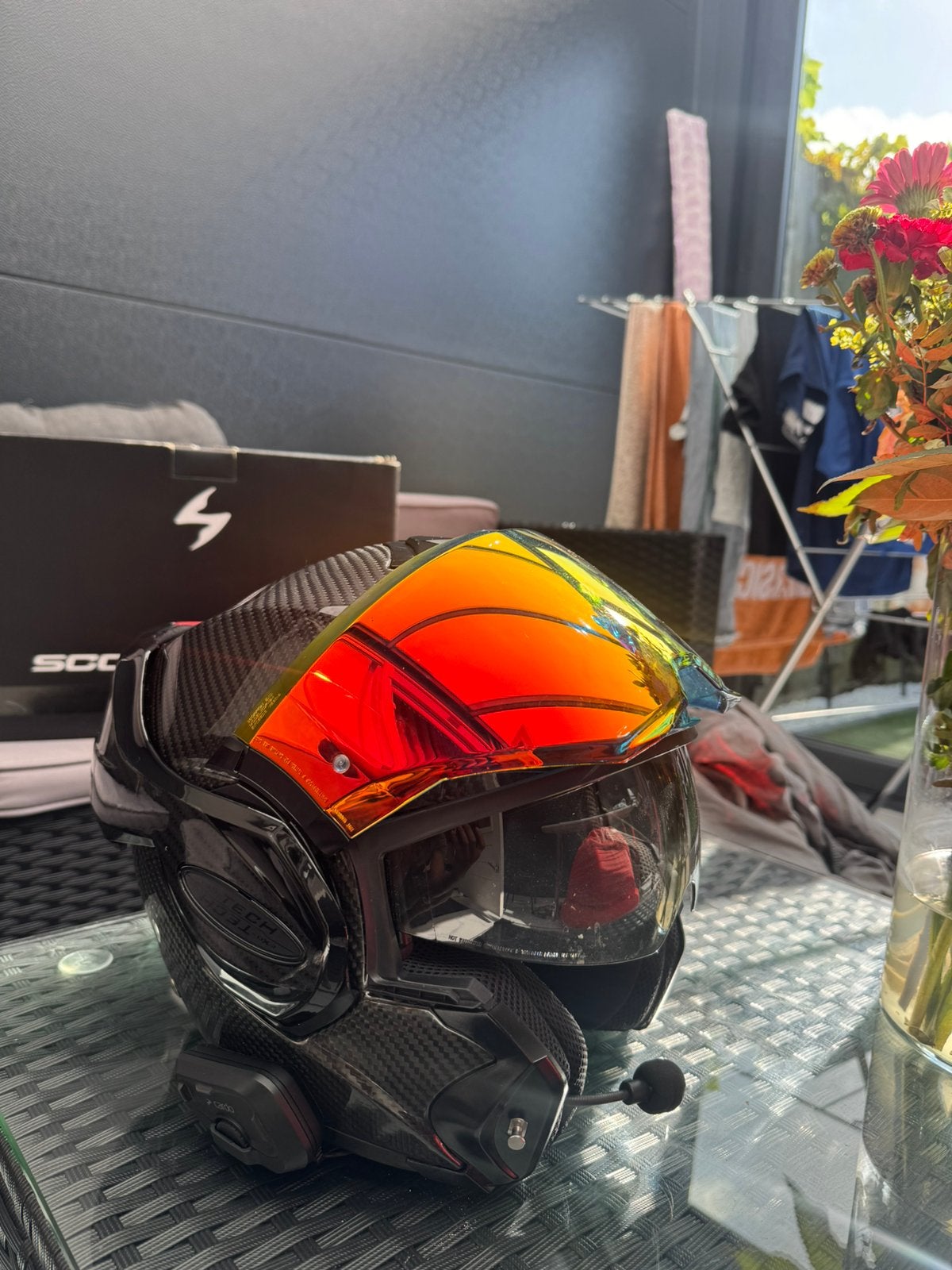 Scorpion exo tech carbon + cardo systeem, Motoren, M, Systeemhelm, Tweedehands, Ophalen