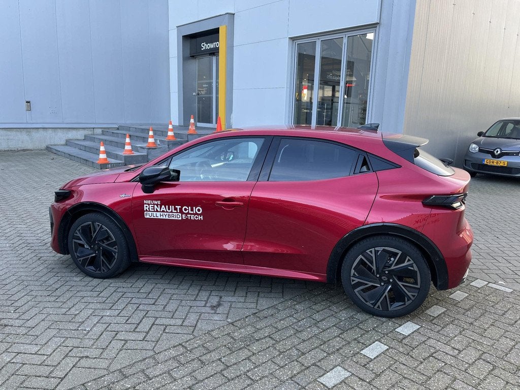 Renault Clio 1.8 Hybrid 160 esprit Alpine / Demo Zuidoost /, Euro 6, 4 cilinders, 1246 kg, Origineel Nederlands