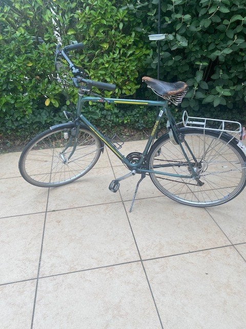 Sparta fiets met versnellingen en bagagedrager, Ophalen, Sparta, Gebruikt, Velgrem