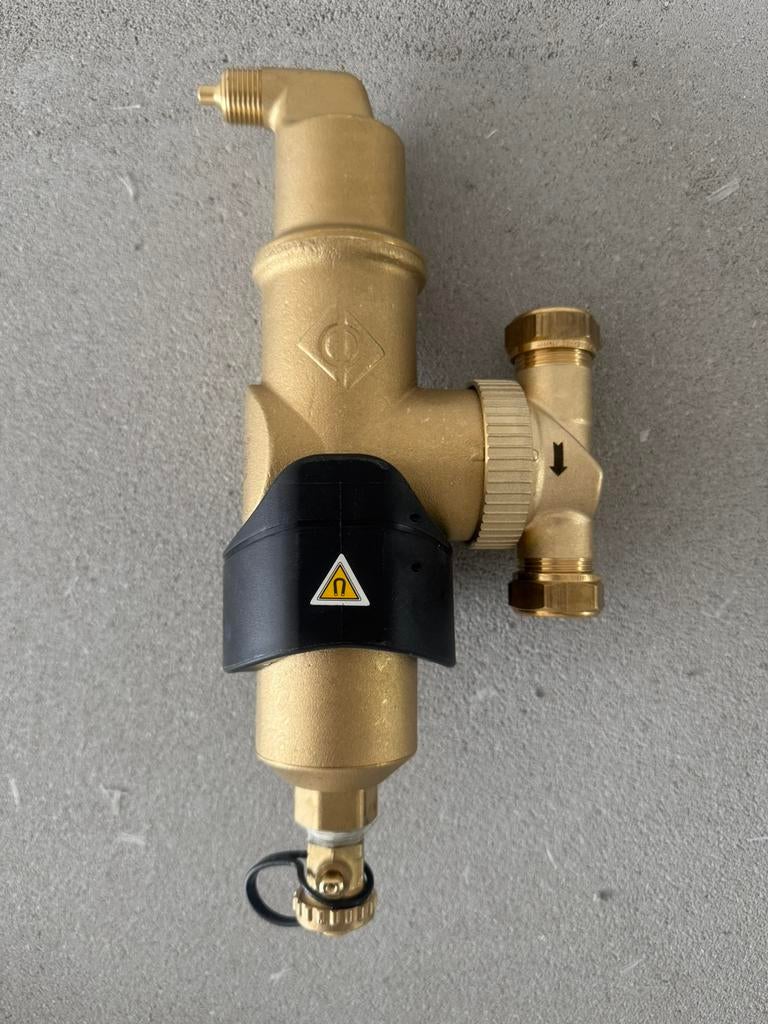 piroCombi MB3 lucht en vuilafscheider 22 mm klem, Minder dan 30 cm, Cv-ketel of Combi-ketel, Nieuw, Minder dan 60 cm