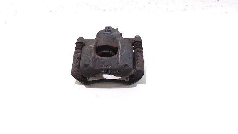 Remklauw links voor Toyota Aygo, Onderdelen@venauto.nl, Van der Ven Autorecycling B.V., Gebruikt, Ettenseweg 76, 4706 PB Roosendaal, The Netherlands