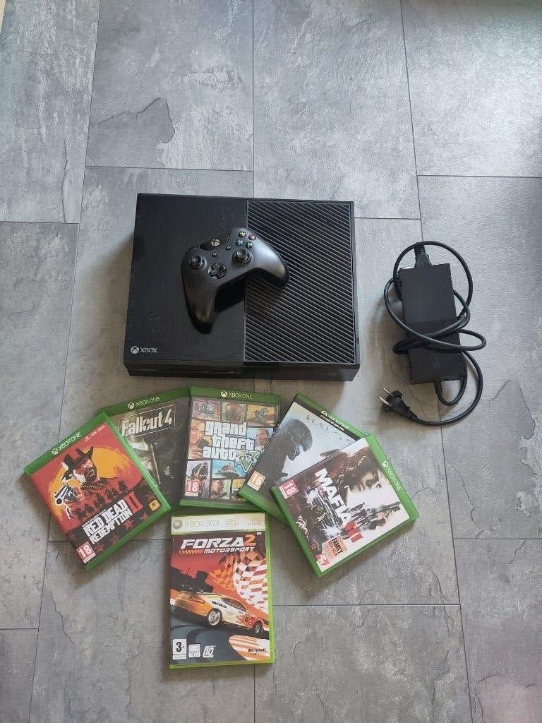 Xbox one met spellen, Spelcomputers en Games, Xbox One, Ophalen of Verzenden, Met 1 controller, 500 GB