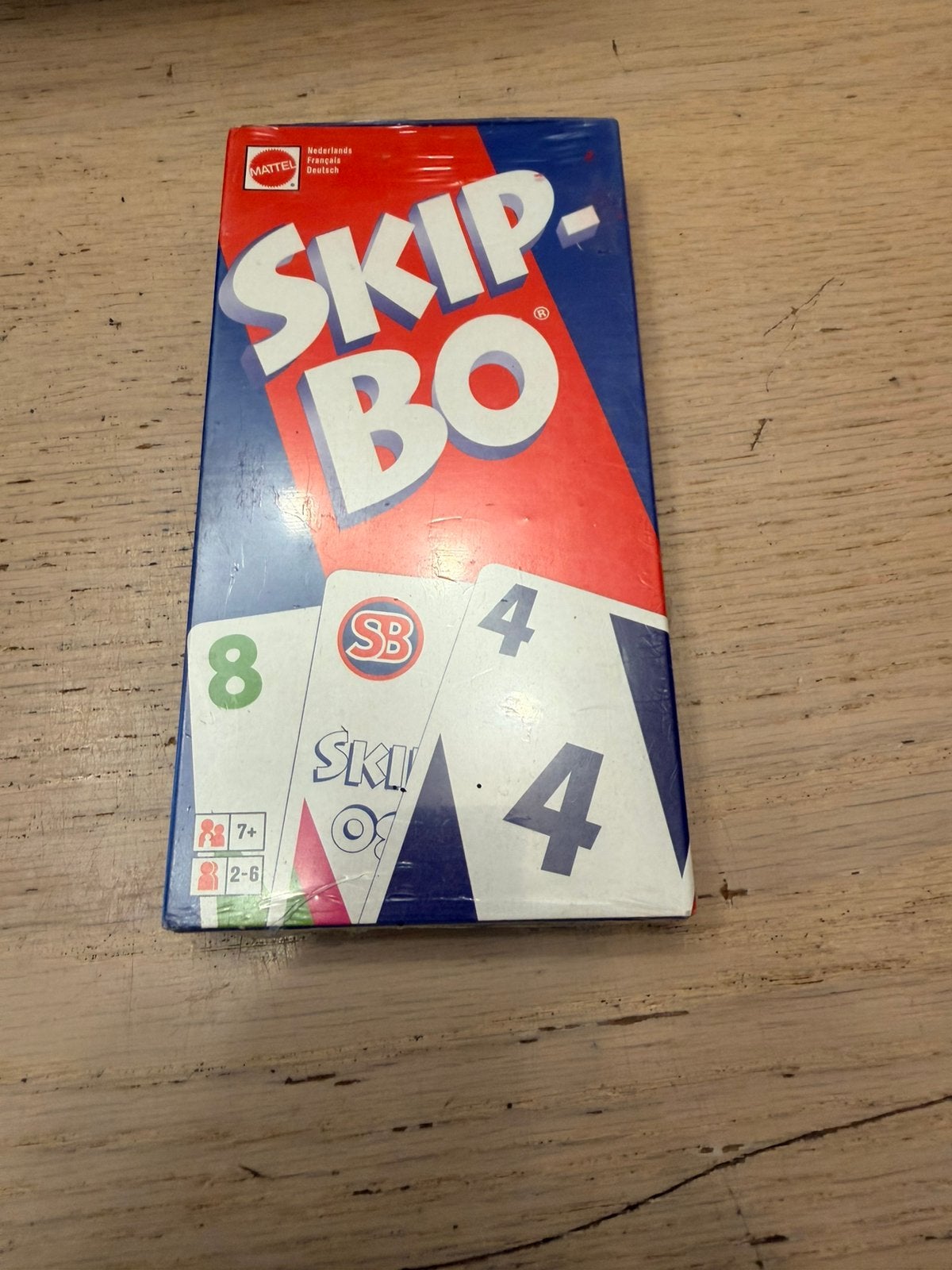 Skip-bo nieuw in de seal, Hobby en Vrije tijd, Ophalen of Verzenden, Zo goed als nieuw