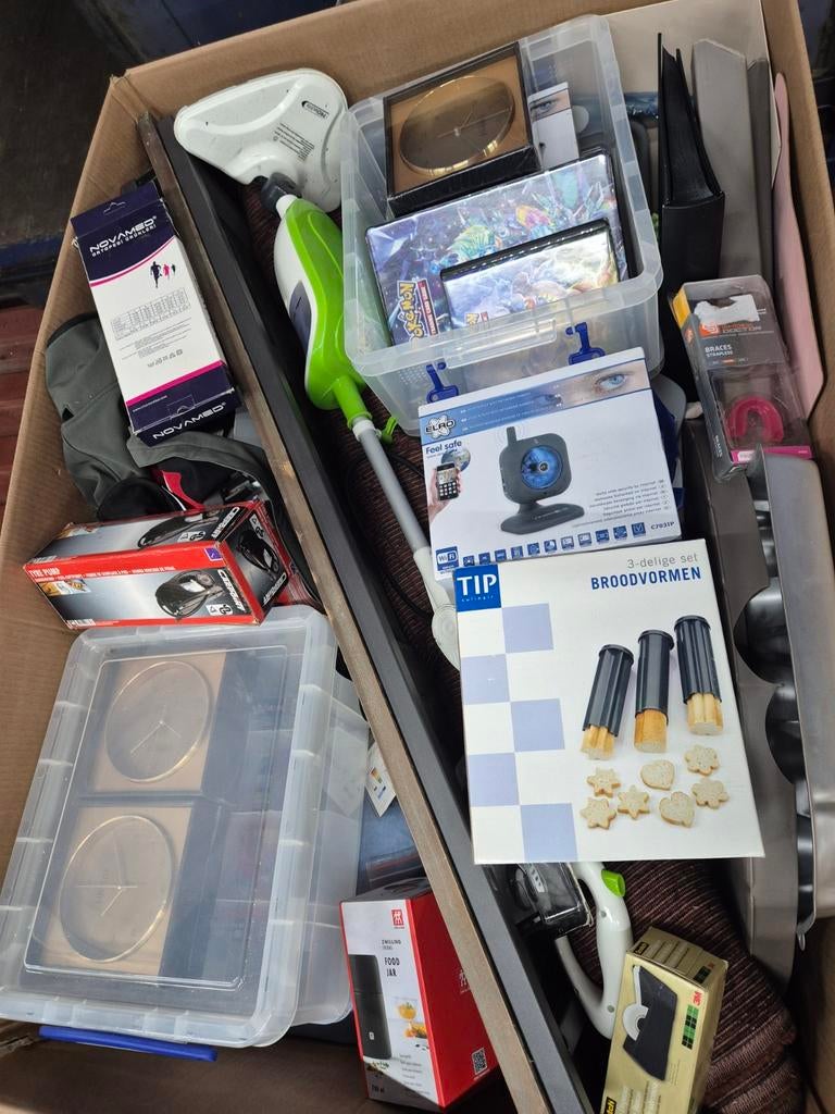Palletbox ongecontroleerde goederen (OP = OP), Diversen, Rommelmarktspullen, Zo goed als nieuw, Ophalen