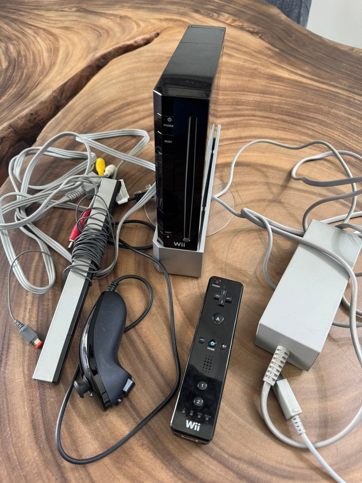 Zwarte Nintendo Wii, complete set, Met 2 controllers, Ophalen of Verzenden, Xxx, Xxx