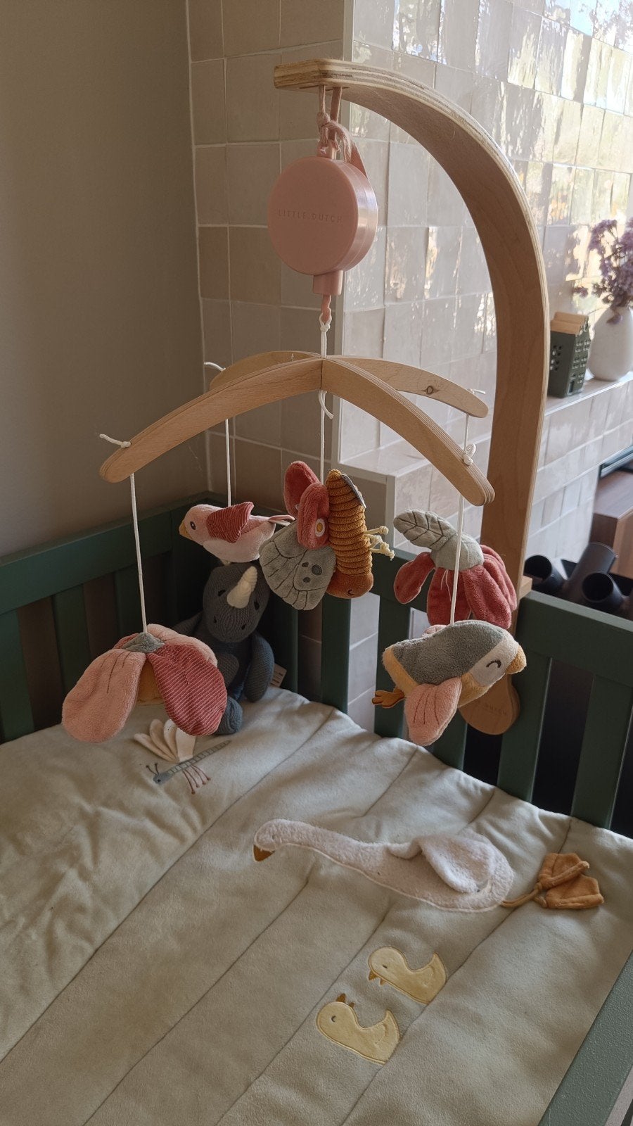 Little Dutch Muziekmobiel voor ledikant/box, Kinderen en Baby's, Speelgoed | Babyspeelgoed, Ophalen, Zo goed als nieuw, Mobiel