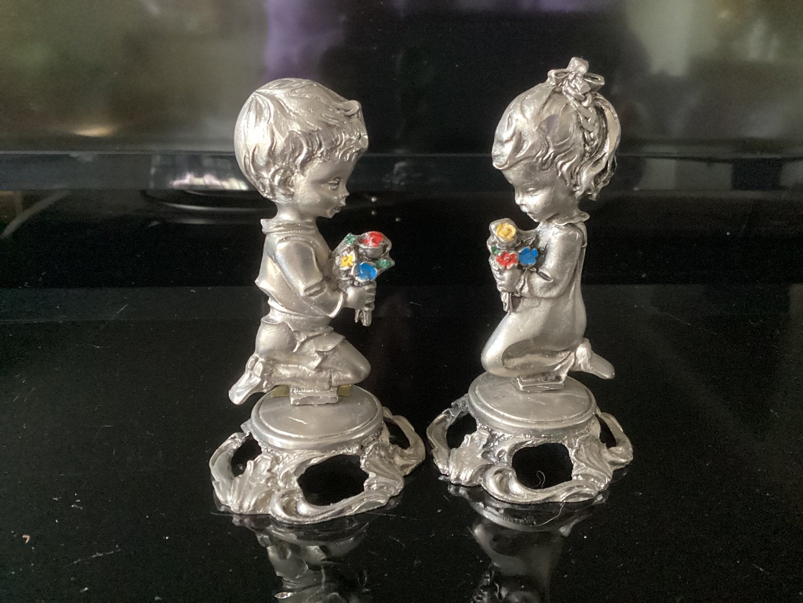 2 schattige metalen beeldjes van Lourdes, Ophalen of Verzenden, Zo goed als nieuw, Religie