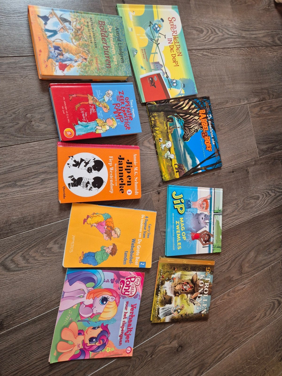 Diverse kinderboeken: Astrid Lindgren, Jip en Janneke, Ophalen of Verzenden, Gelezen, Astrid Lindgren, Annie M.G. Schmidt, Tosca Menten, Carry Slee