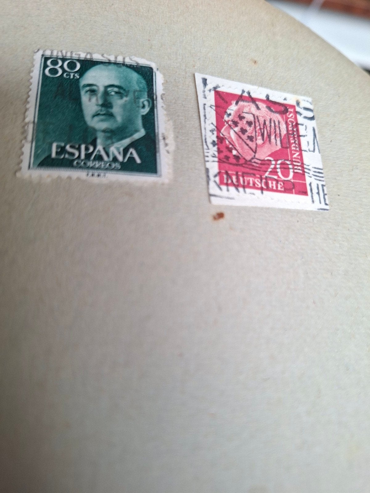 Twee gestempelde postzegels: Spanje en Duitsland, Postzegels en Munten, Ophalen, Overige landen, Gestempeld