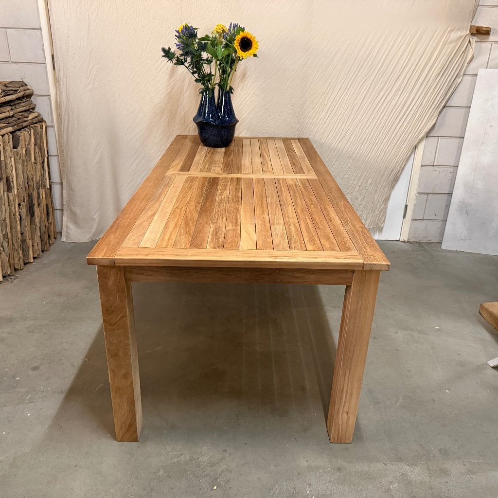 teakhouten tuintafel - 200 x 90 cm - Gratis bezorgd, TTM Wonen, Meubels – (Perzische) Tapijten en Woonaccessoires, Taag 63, 2491 CS, Den Haag (Forepark)