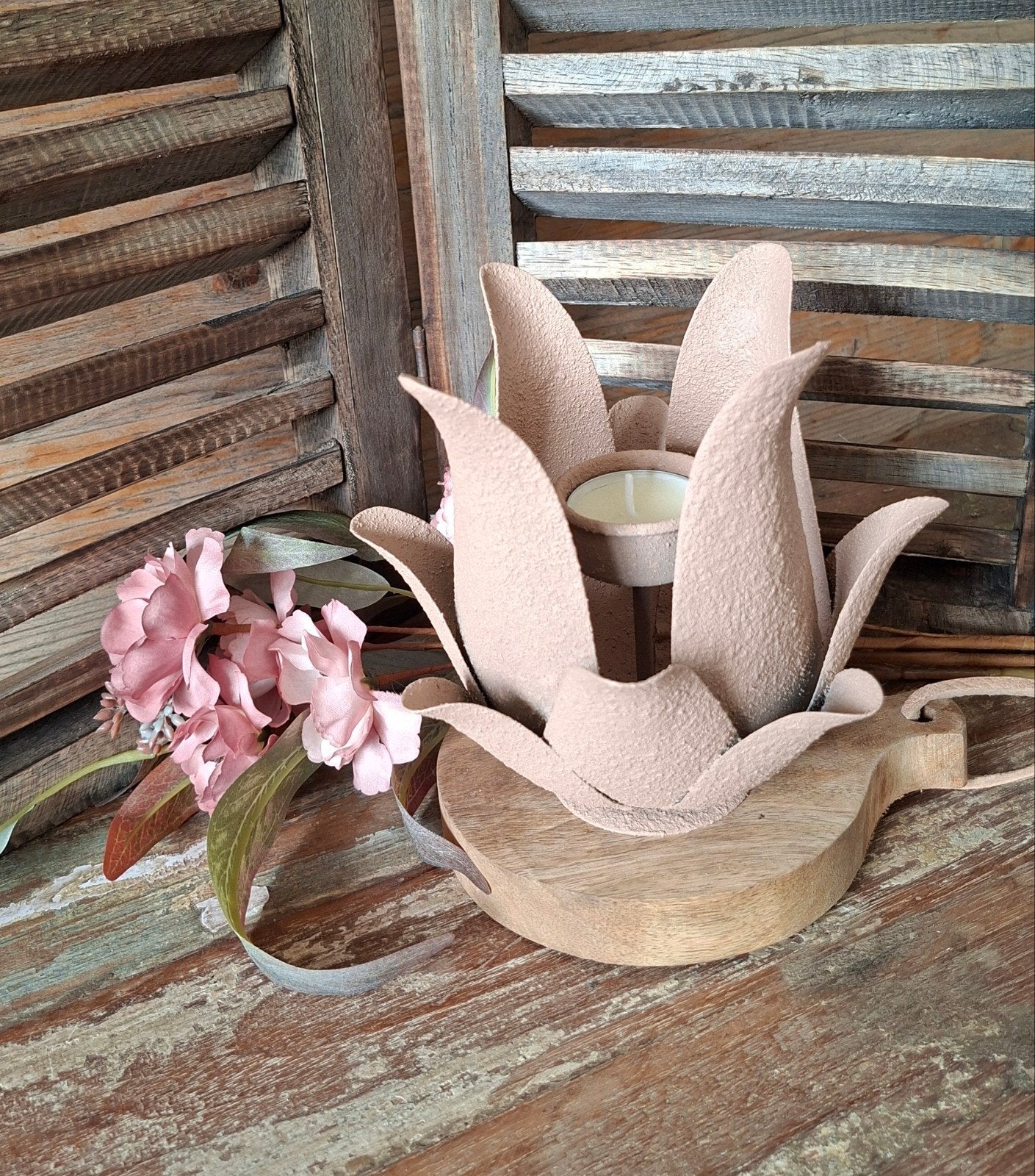 Leyu artisjok kandelaar 15x15cm, Nieuw, Ophalen of Verzenden, Metaal, 15 cm