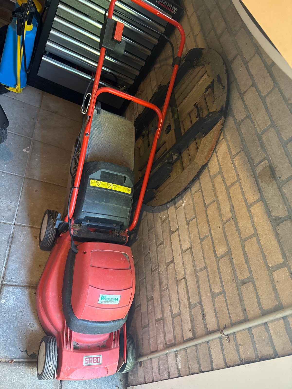 Sabo elektrische grasmaaier met opvangbak, Ophalen, Cirkelmaaier, Gebruikt, Elektrische grasmaaier
