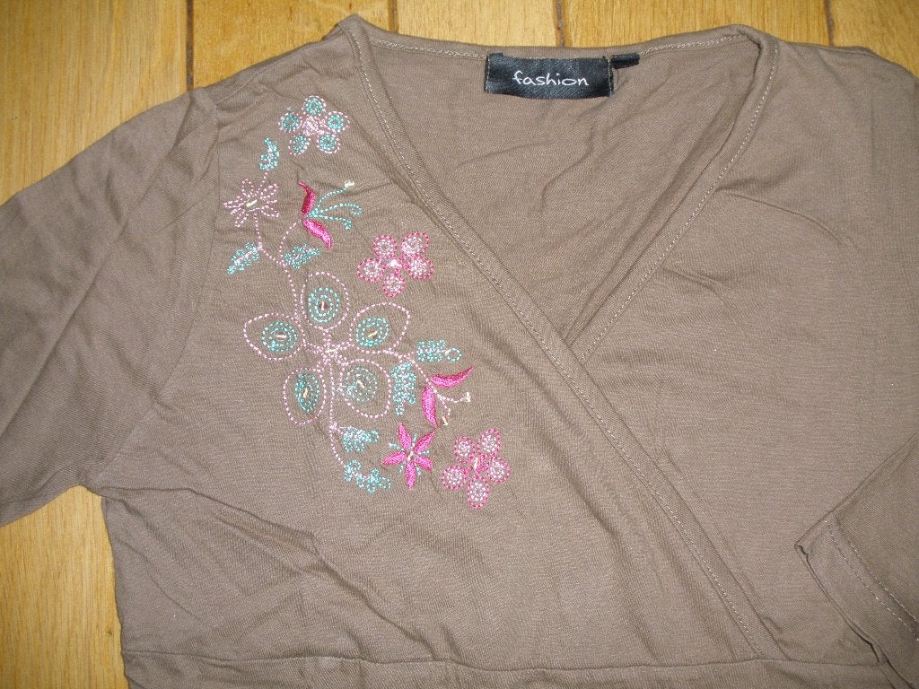FASHION t- shirt groen bruin met bloem maat M, Maat 38/40 (M), Ophalen of Verzenden, Zo goed als nieuw, Lange mouw