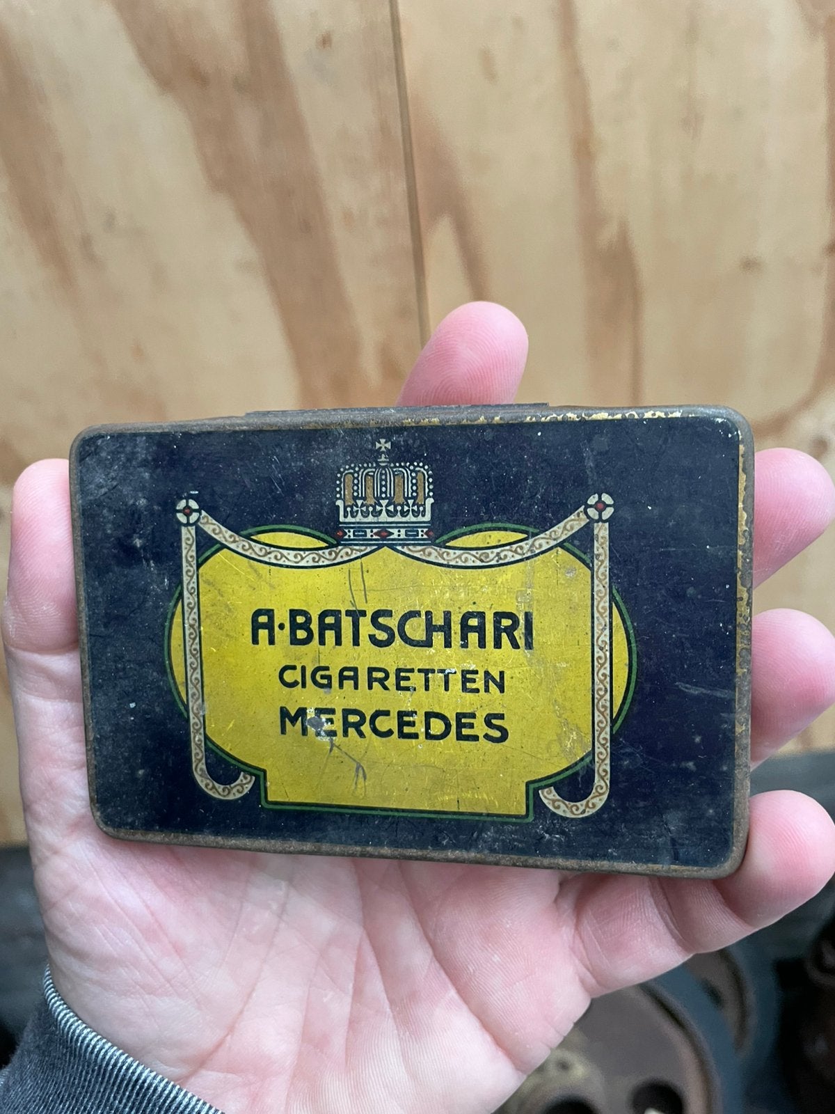 Batschari sigaretten blikje, Ophalen of Verzenden, Overige
