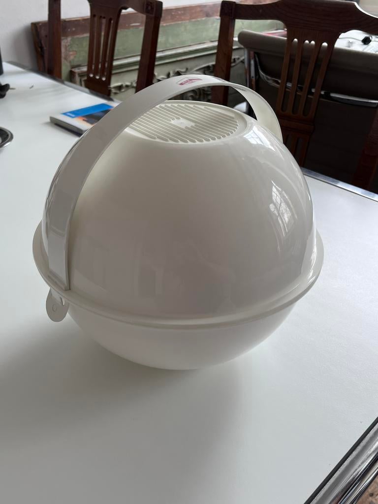 Space age camping picknick serviesset la boule guzzini stijl, Overige materialen, Gebruikt, Ophalen of Verzenden, Overige stijlen