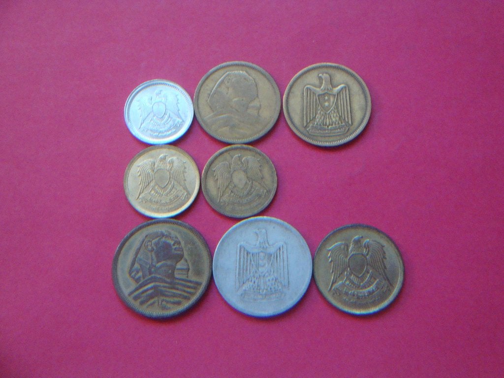 Kavel Egypte setje munten 1, 5 en 10 Milliemes 1957 / 1973., Postzegels en Munten, Verzenden, Egypte, Setje