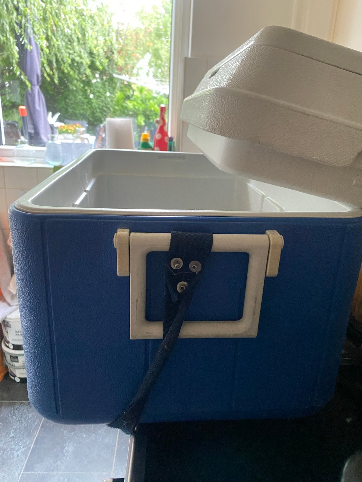 Coleman Koelbox - Blauw/Wit - Ideaal voor picknicks, Caravans en Kamperen, Ophalen, Gebruikt, Koelbox, Koelelement