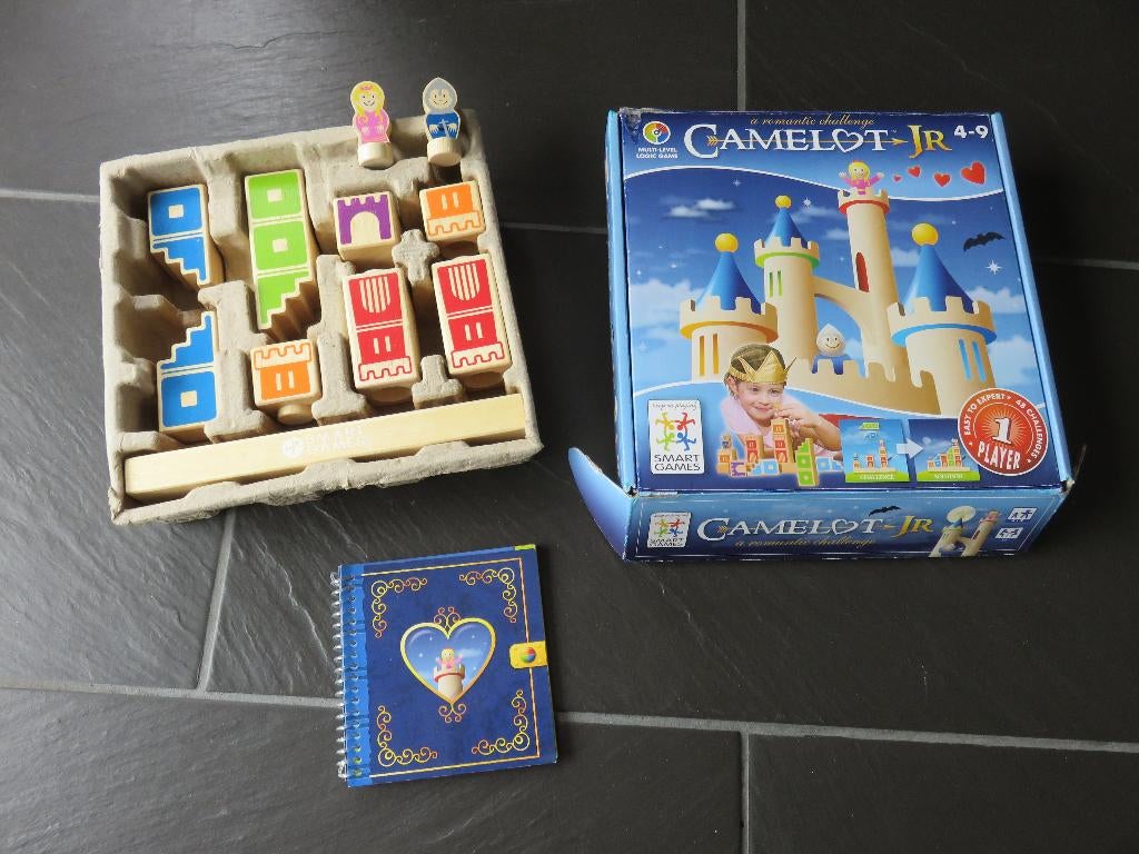 Smart games Camelot Jr, 1 speler van 4-9 jaar div. niveaus, Ophalen of Verzenden, Minder dan 500 stukjes, Gebruikt, Rubik's of 3D-puzzel