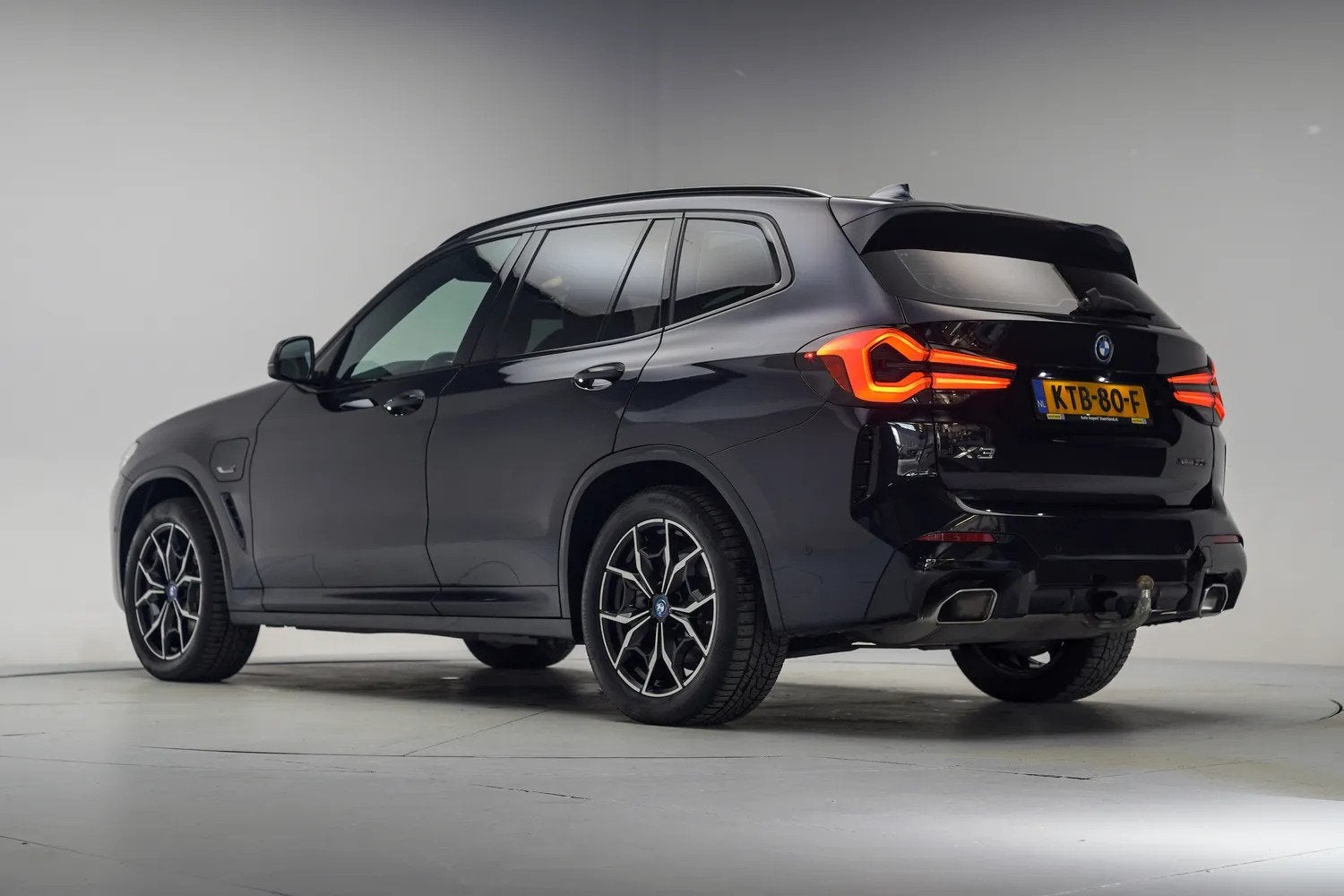 BMW X3 xDrive 30e M-Sport High Executive Aut. [ Panoramadak, 1998 cc, Gebruikt, Automatische klimaatregeling, 2000 kg