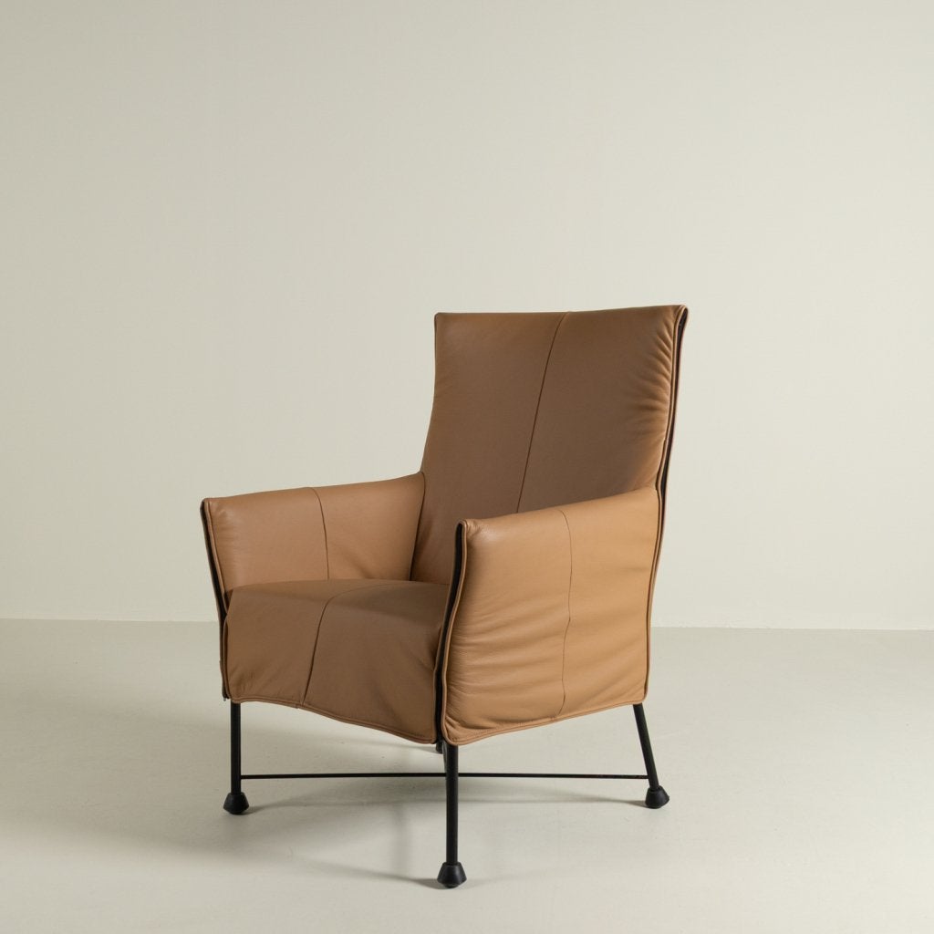 Montis Charly Fauteuil Zand Leer - Zwart (Op Doppen), Niet ingevuld, Zo goed als nieuw, Niet ingevuld, Niet ingevuld