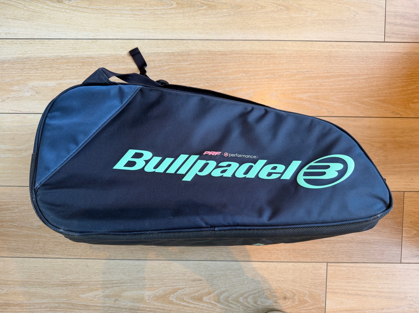 Bullpadel Performance Racketbag - Zo goed als nieuw, Sport en Fitness, Ophalen of Verzenden, Zo goed als nieuw, Padeltas