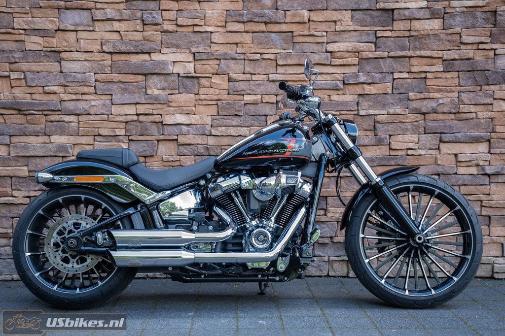 Harley-Davidson FXBR Breakout 117 M8 BTW-motor (bj 2023), Motoren, Motoren | Harley-Davidson, Info@harley-davidson.com, Chopper