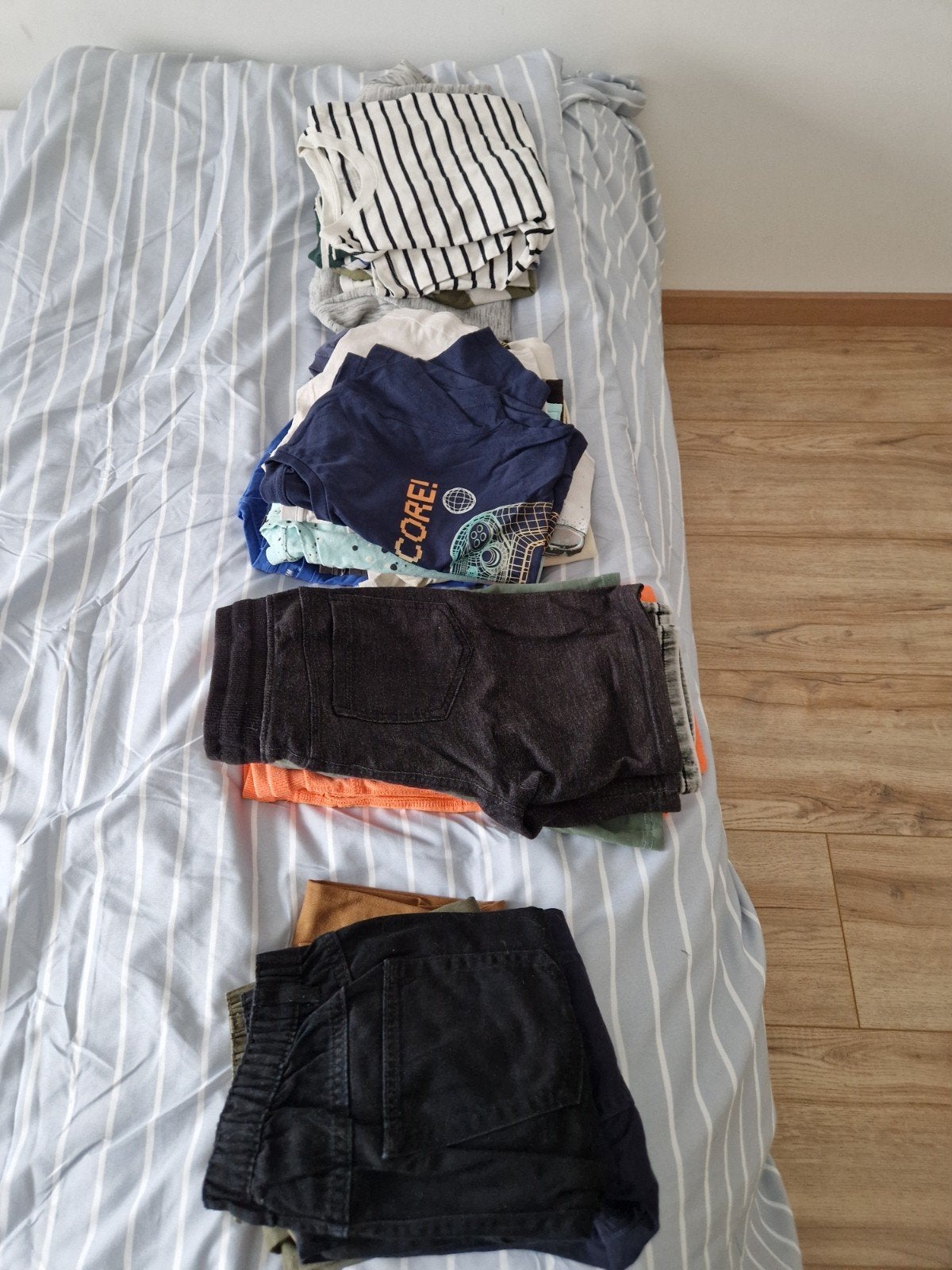 Jongens kleding maat 122/128, Kinderen en Baby's, Kinderkleding | Maat 122, Ophalen, Zo goed als nieuw