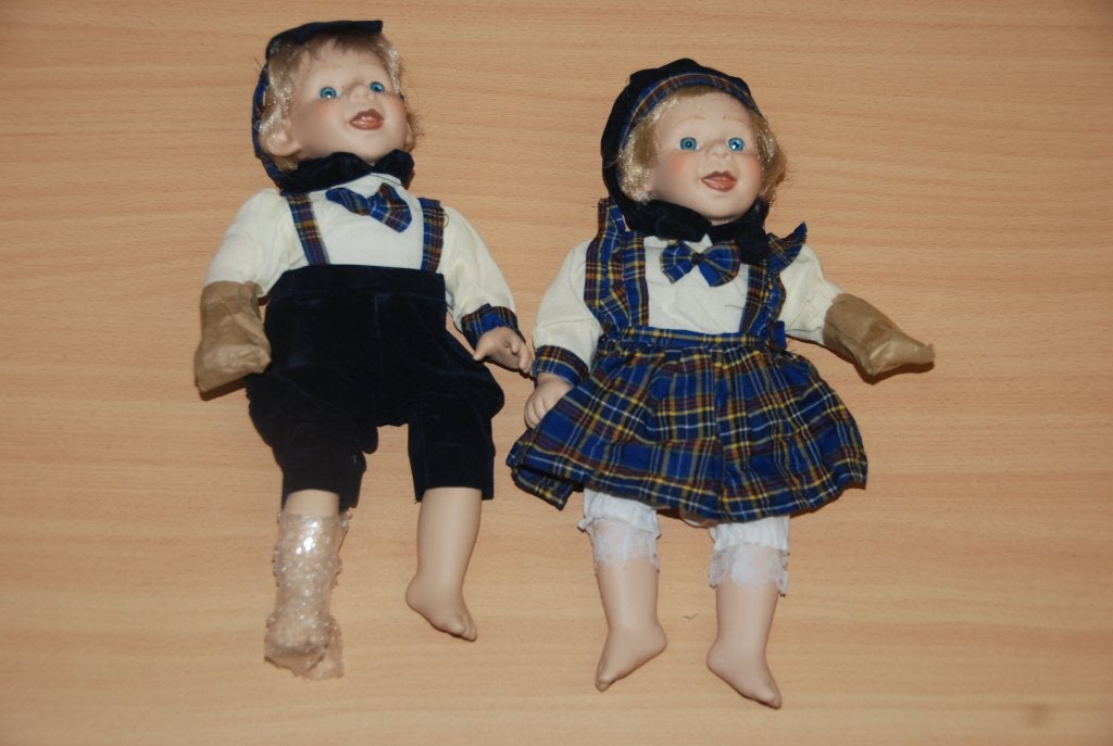 Poppen set van jongen en meisje., Ophalen of Verzenden, Nieuw, Overige materialen