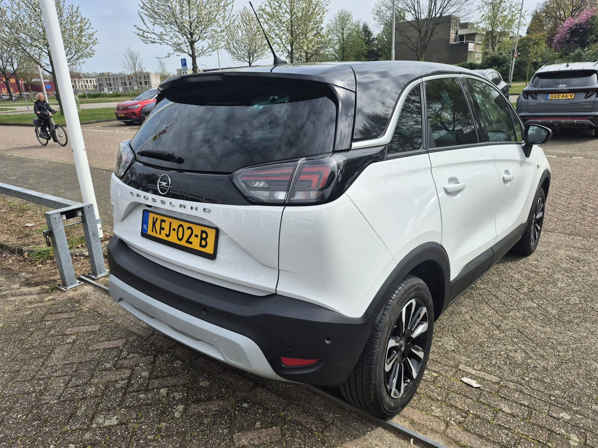 Opel Crossland 1.2 Turbo Elegance (10x op voorraad!), Auto's, Gebruikt, Euro 6, 1199 cc, Wit