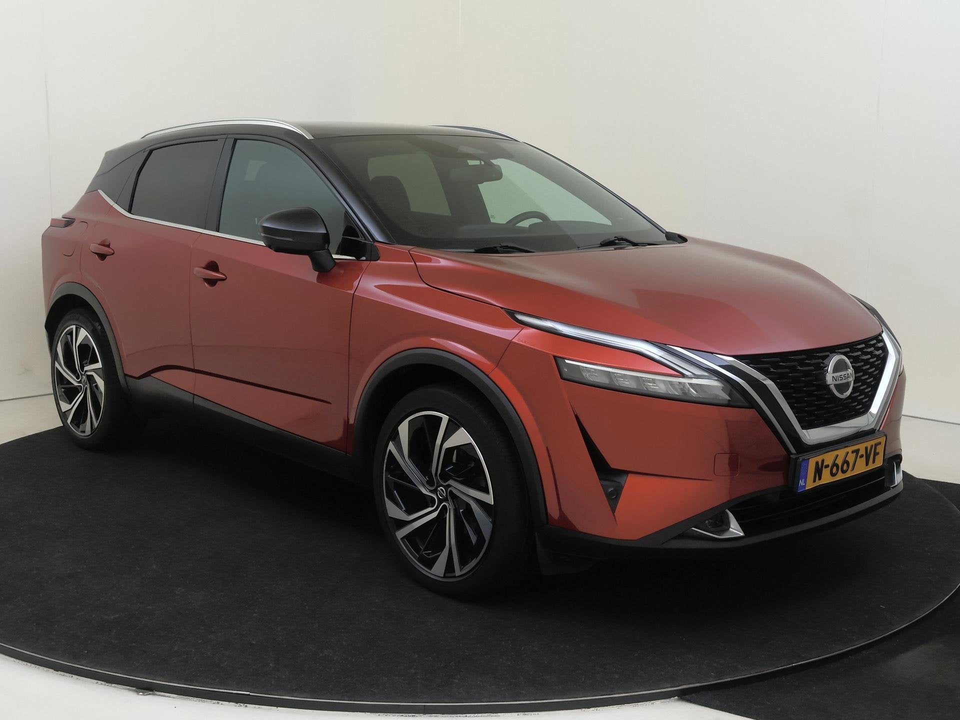Nissan Qashqai 1.3 MHEV Xtronic Tekna Plus | Stoel, stuur en, Auto's, Euro 6, Qashqai, Onderhoudsboekje, 725 kg