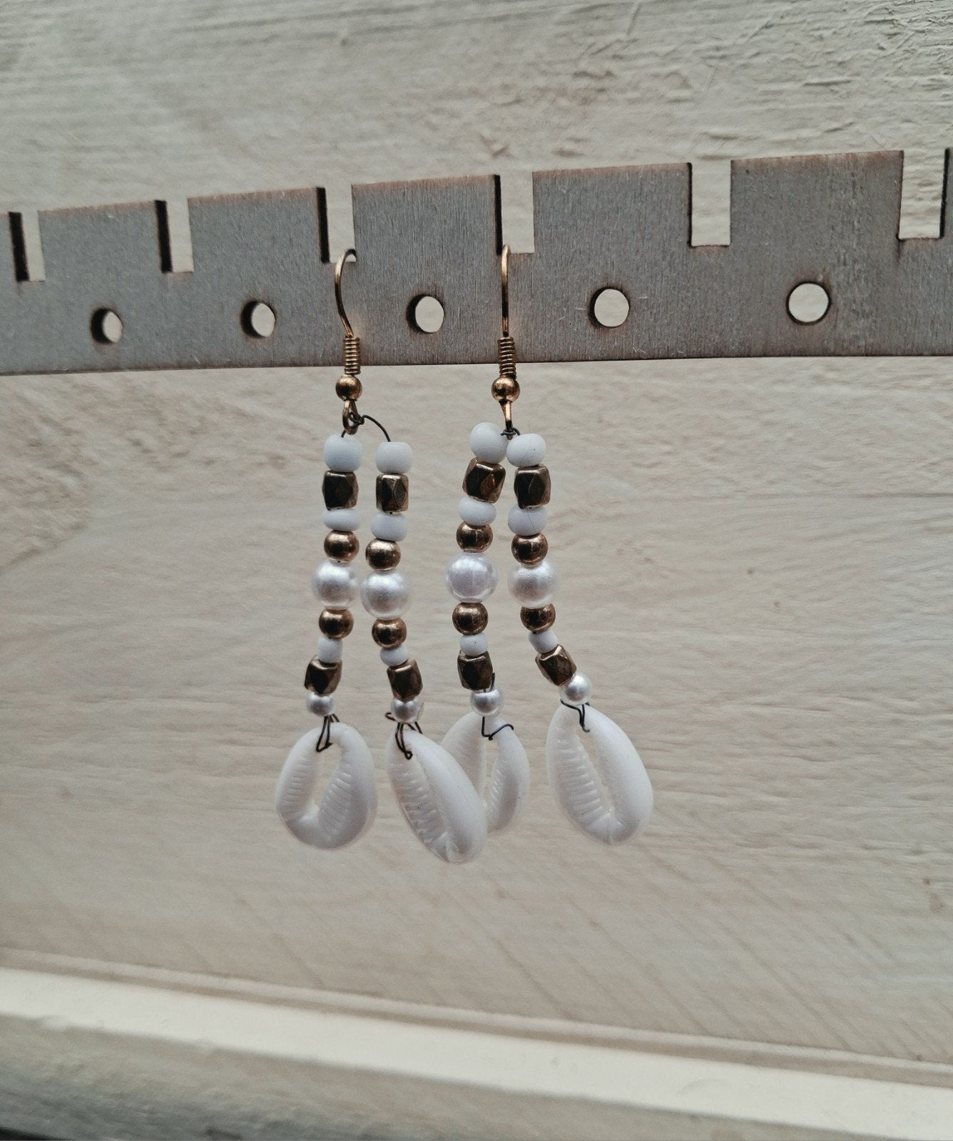 Boho Kauri Schelpen Oorbellen - Handgemaakt Strand Stijl, Ophalen of Verzenden, Nieuw, Goud, Overige materialen