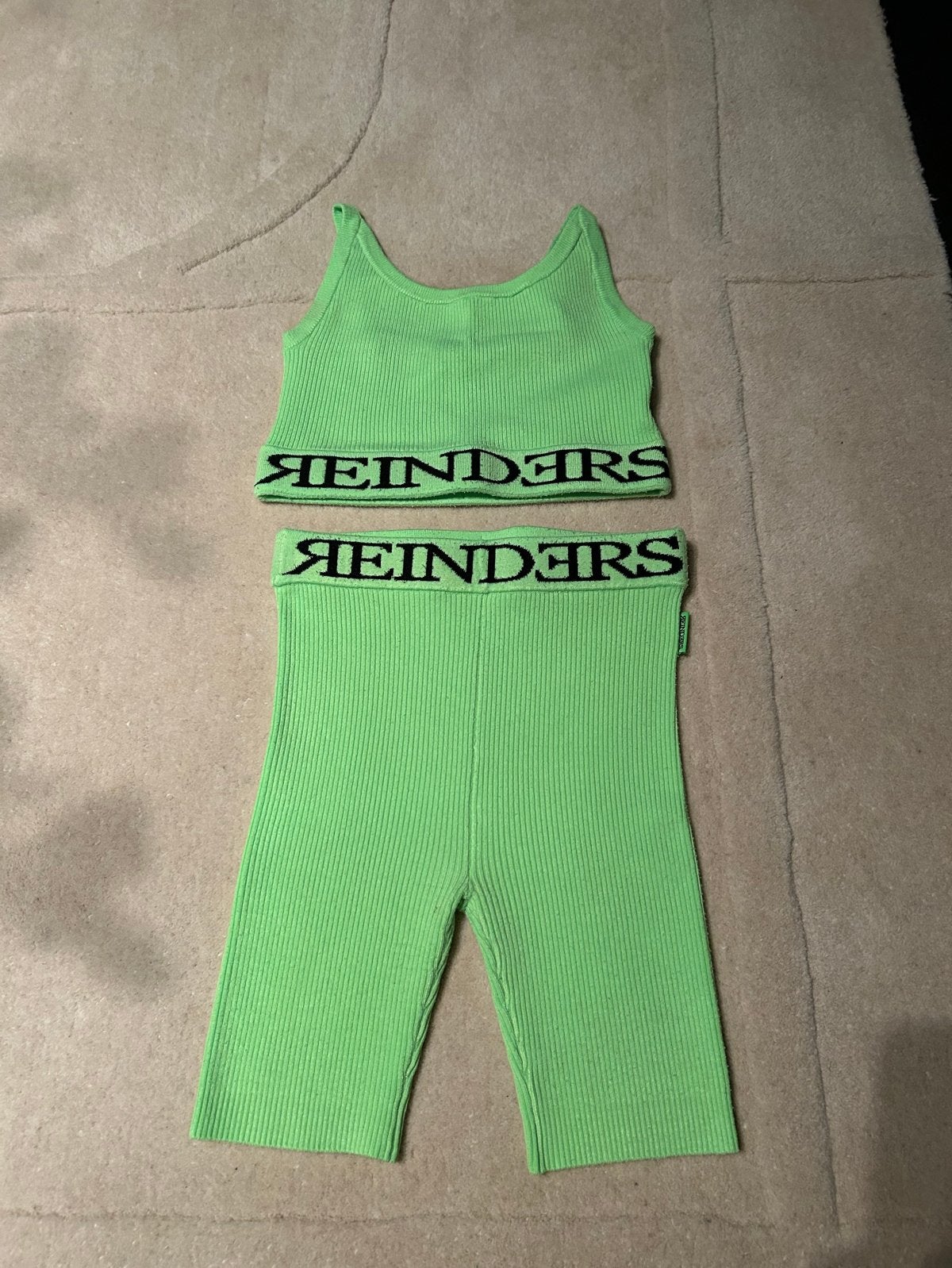 Reinders Neon Groen Ribbed Top & Biker Short 152, Ophalen of Verzenden, Gebruikt, Meisje, Setje