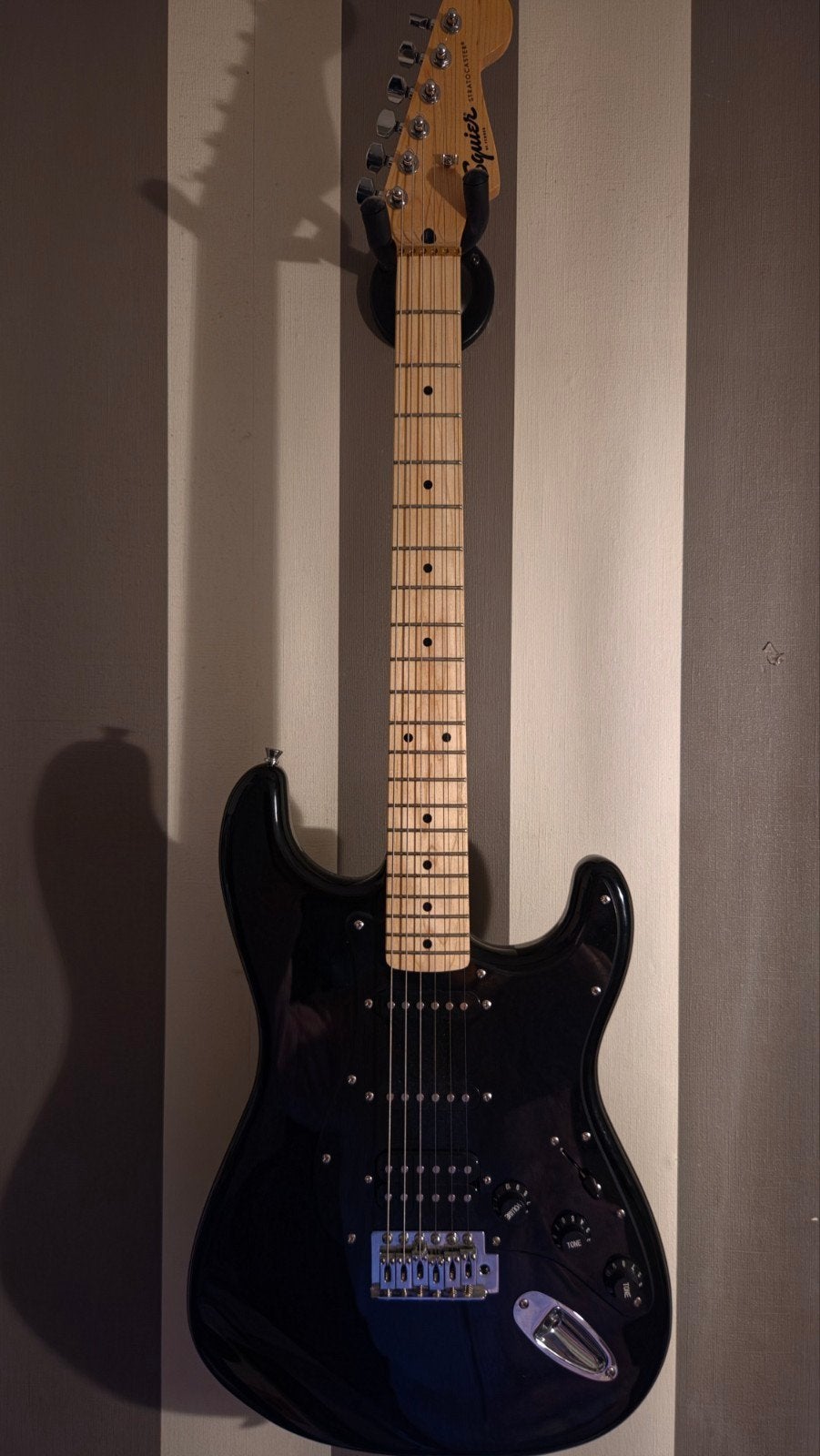 Squier fender stratocaster, Muziek en Instrumenten, Ophalen of Verzenden, Zo goed als nieuw, Solid body, Fender