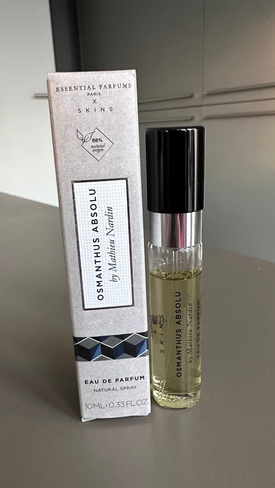 Essential Parfums Paris Osmanthus Absolu Eau de Parfum 10ml, Sieraden, Tassen en Uiterlijk, Uiterlijk | Parfum, Ophalen of Verzenden