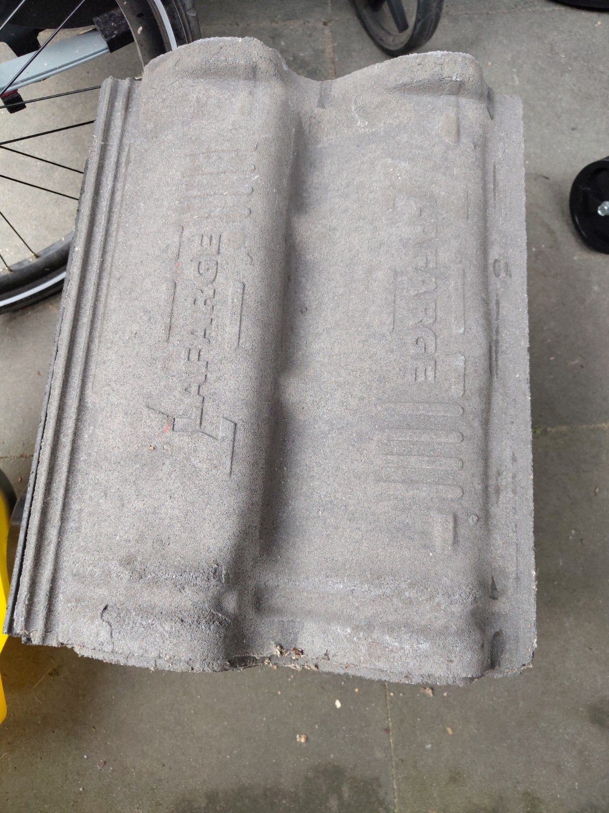 Lafarge Dakpannen - Gebruikt, Grijs 10 stuks, Ophalen, Gebruikt, Minder dan 5 m², Dakpannen