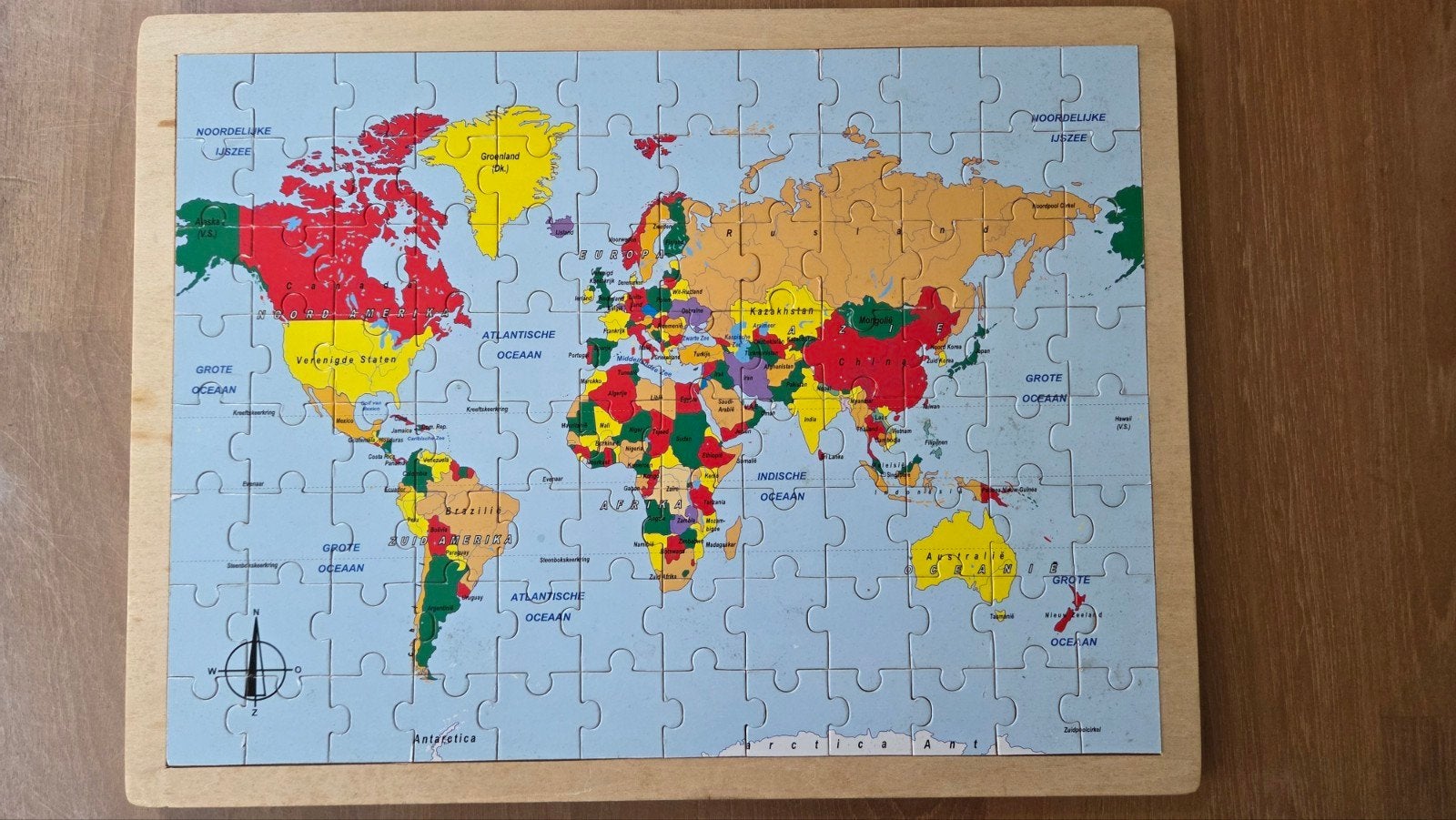 Houten Wereldkaart Puzzel - 96 Stukjes, Gebruikt, Van hout, 6 jaar of ouder, Meer dan 50 stukjes