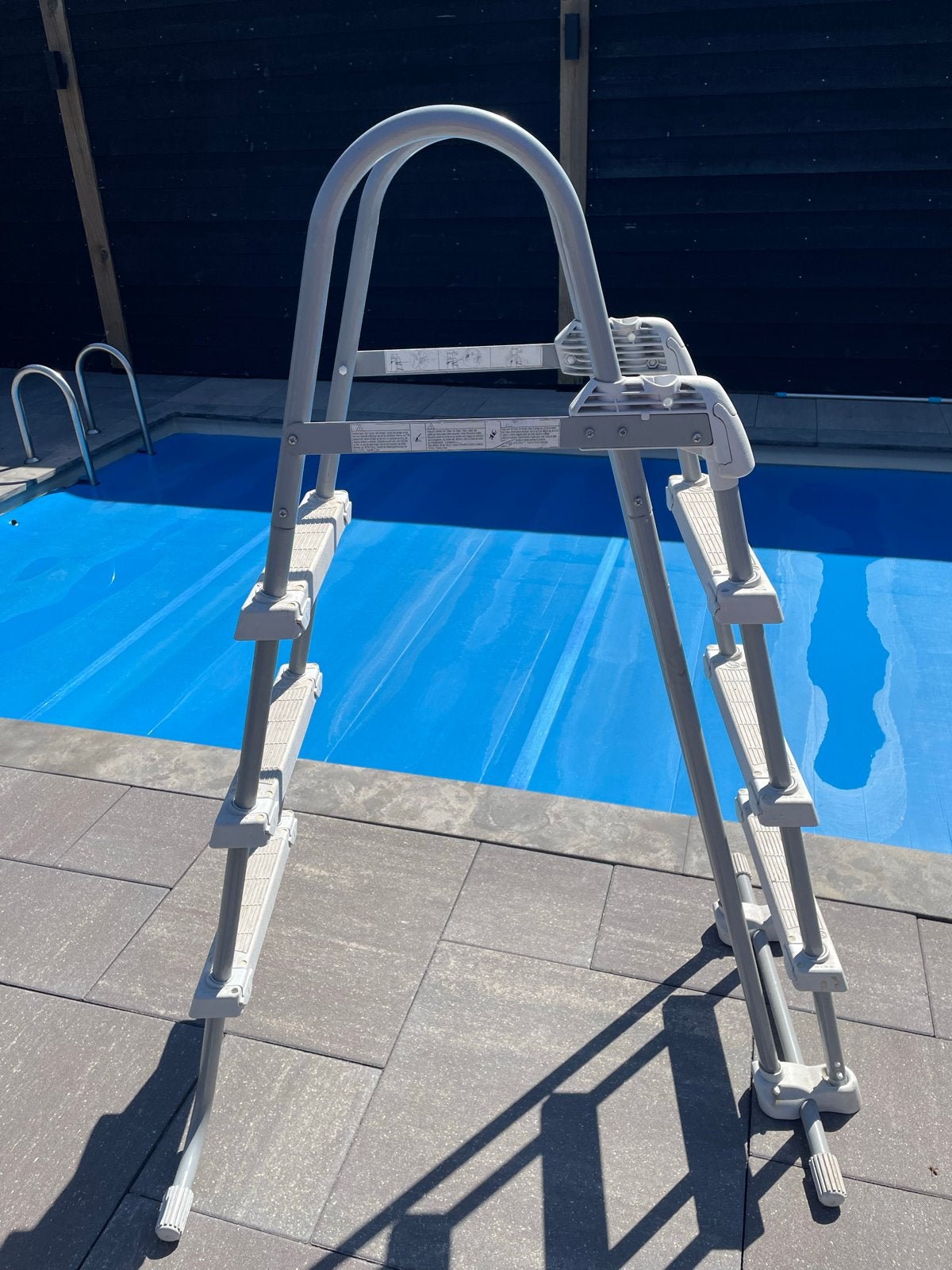 Zwembad trap - Stevige en veilige ladder voor uw zwembad, Tuin en Terras, Zwembad-toebehoren, Ophalen, Gebruikt, Ladder