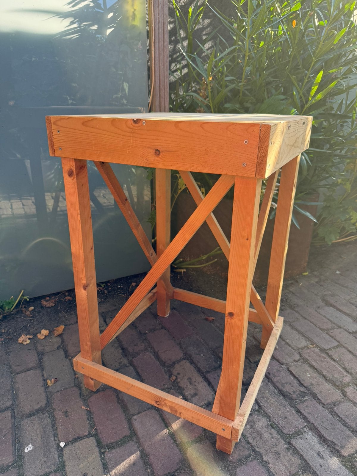 Beeldhouwbok en boetseerbokken te koop, Ophalen, Zo goed als nieuw, Meerdere media