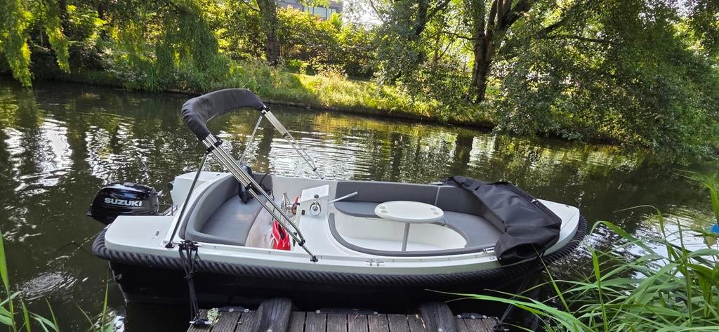Gentle 495 sloep - Suzuki 15 PK benzine -  Elektrische trim., Watersport en Boten, Ophalen, 15 pk, 5 m, Zo goed als nieuw