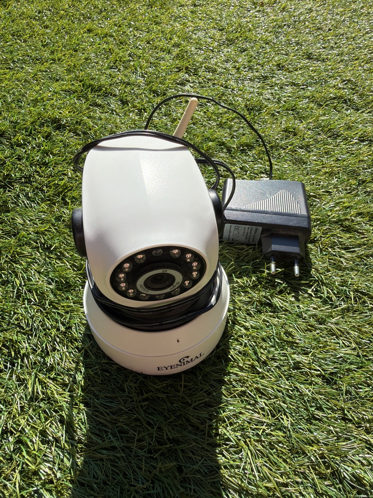 EYENIMAL PET VISION LIVE HD P2P IP Camera, Ophalen of Verzenden, Zo goed als nieuw, Binnencamera
