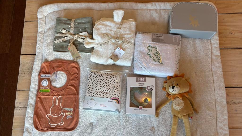 Luxe kraamcadeau set - NIEUW - compleet pakket voor baby, Ophalen of Verzenden, Nieuw, Kraamcadeau