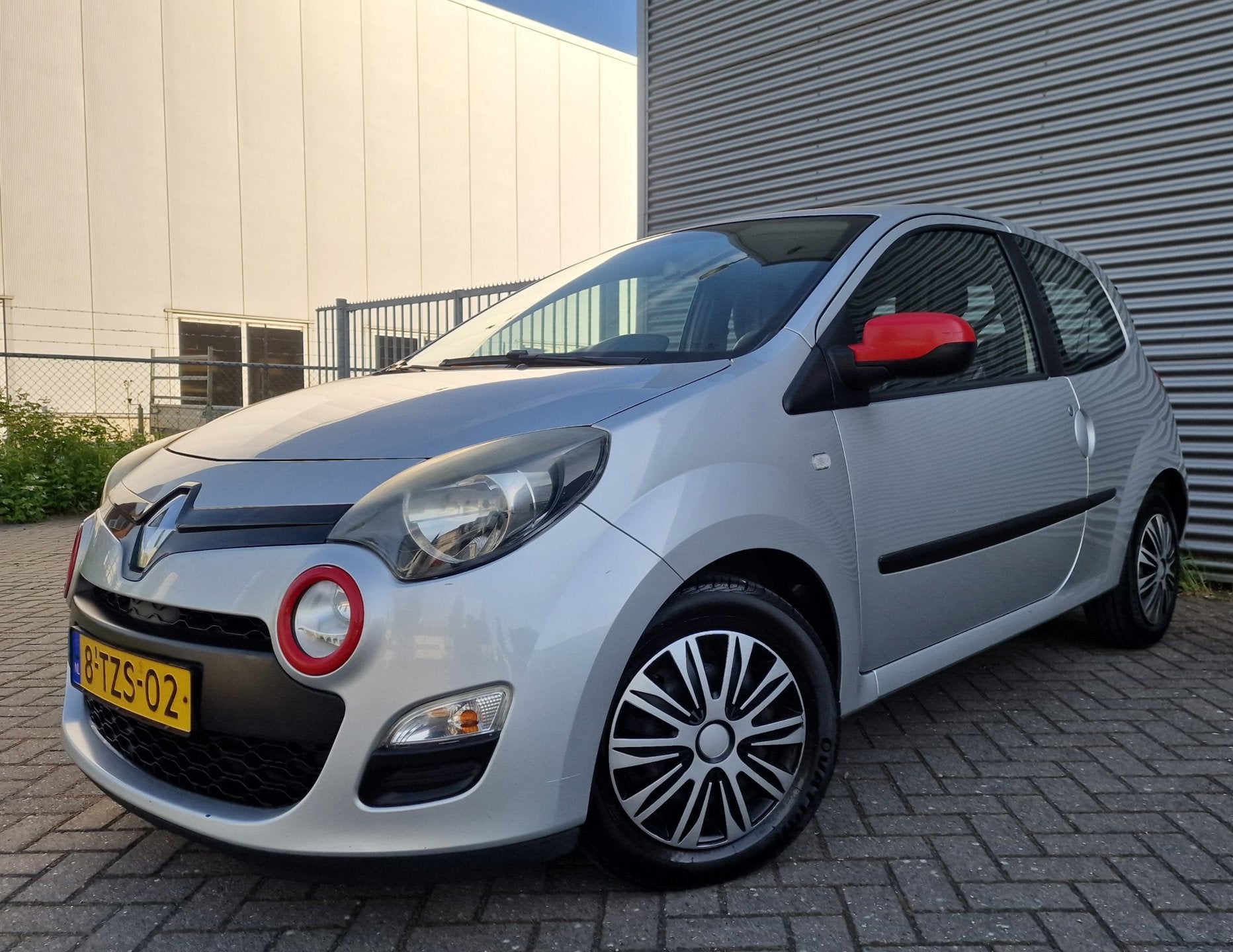 Renault Twingo 1.2 16V Parisienne AIRCO ELEC.PAKET, Voorwielaandrijving, Twingo, Gebruikt, 4 cilinders