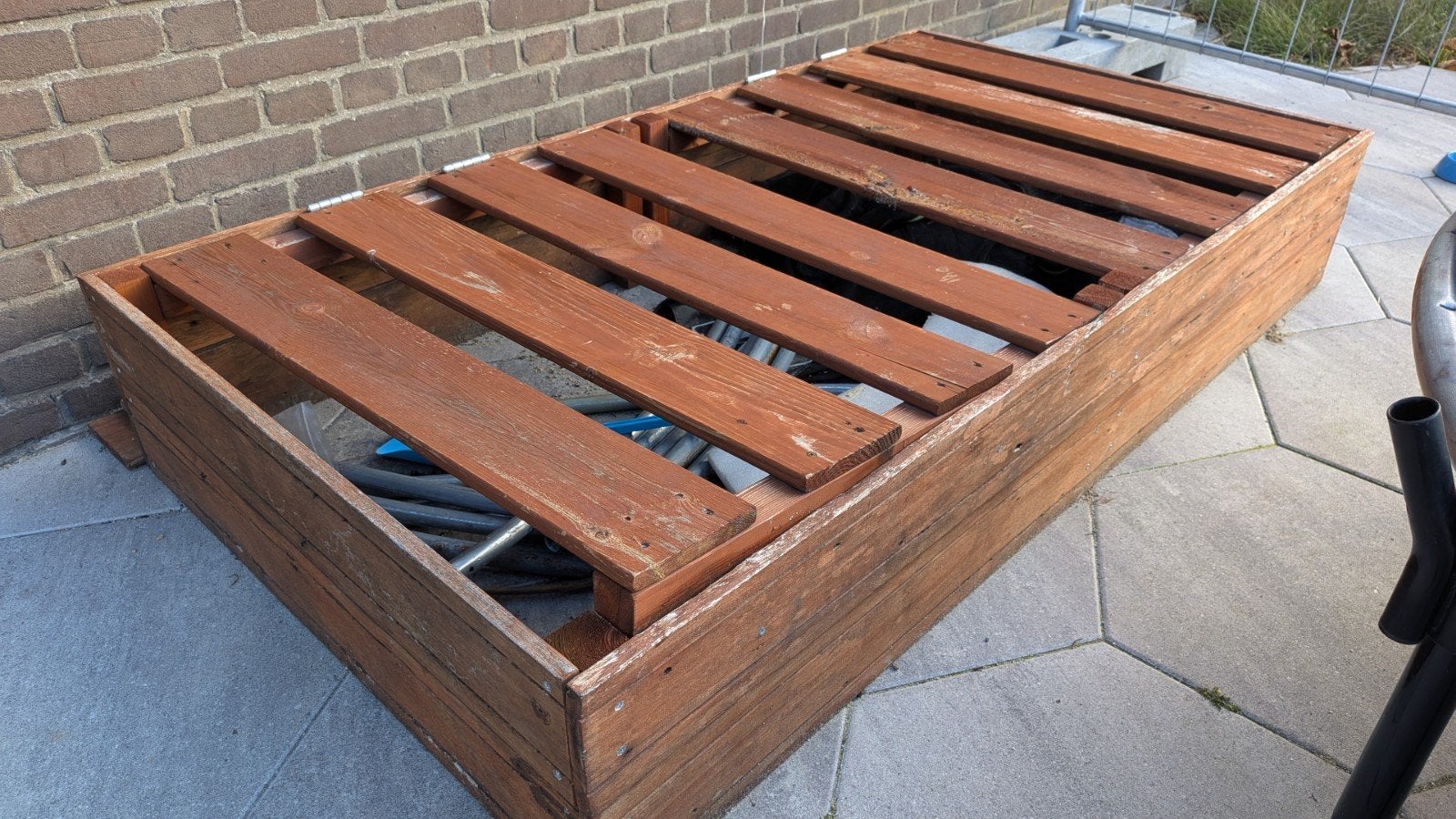 Houten zandbak met deksel - Gratis af te halen in Drunen, Ophalen, Gebruikt
