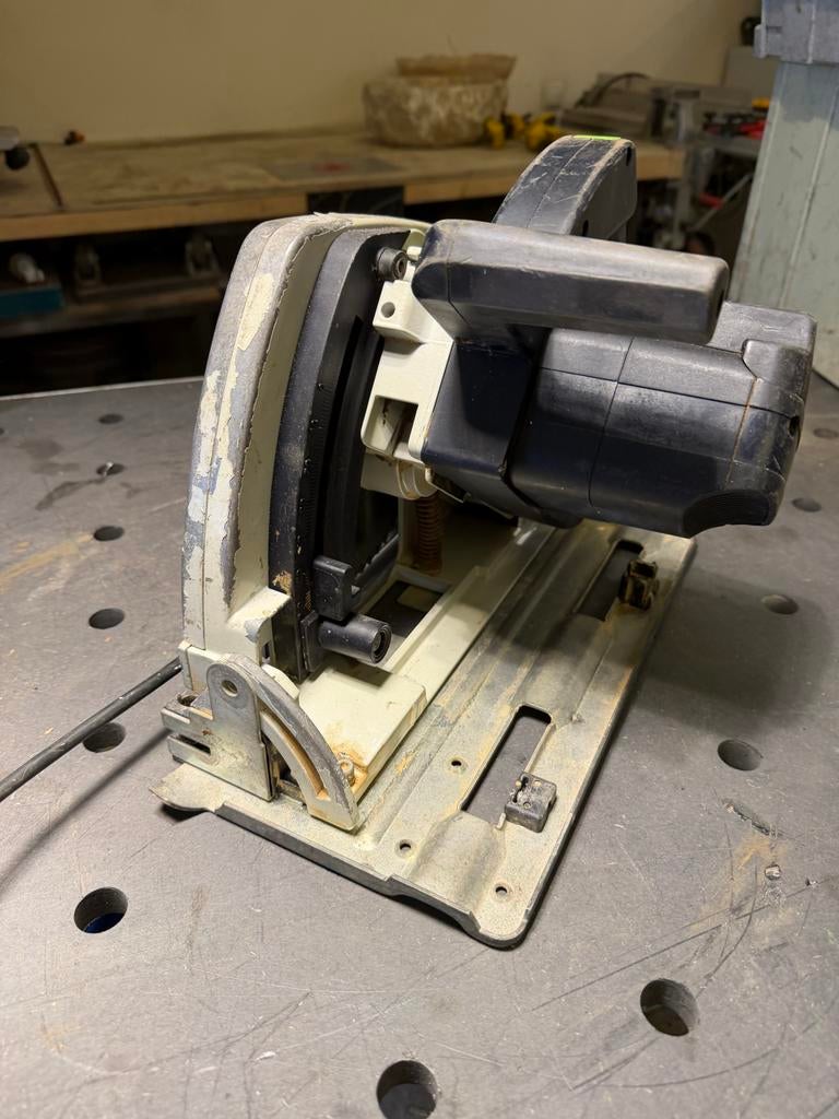 Festool AT 65 EB/1 Cirkelzaag - Gebruikt, Doe-het-zelf en Verbouw, Gereedschap | Zaagmachines, Ophalen, Gebruikt, Cirkelzaag, 70 mm of meer