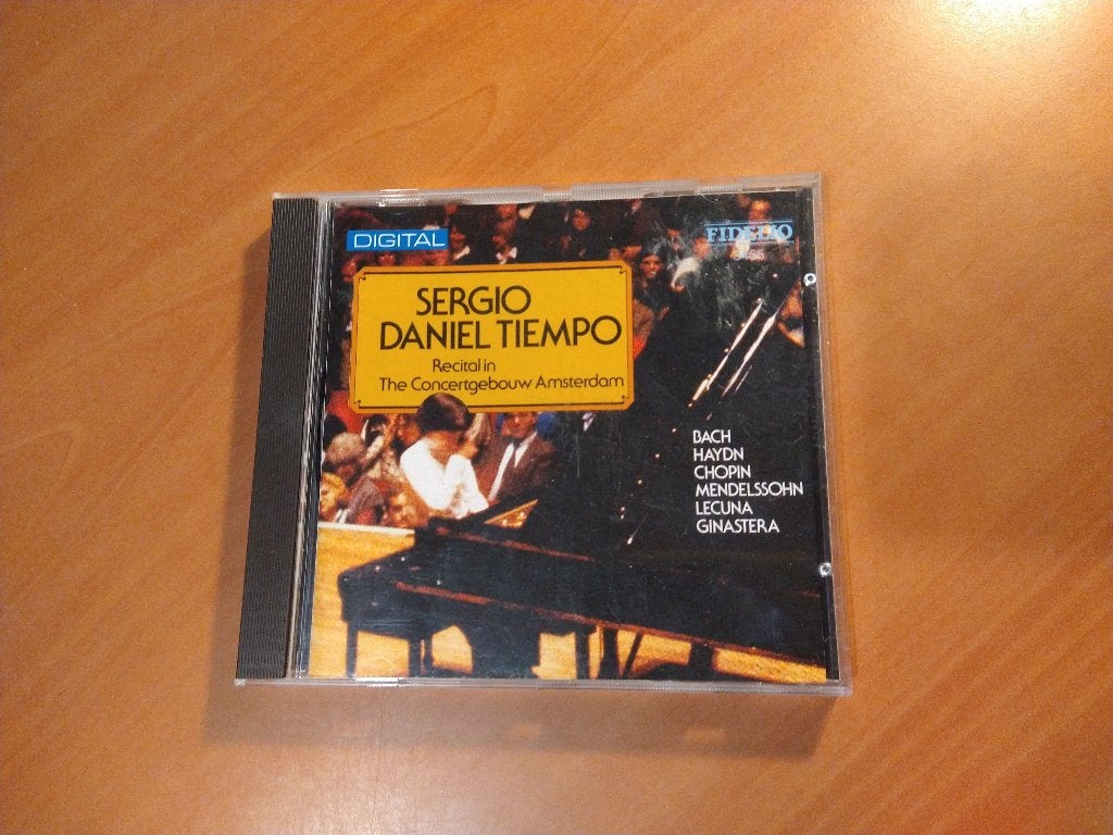 CD Sergio Daniel Tiempo -Recital in The Concertgebouw A'dam, Ophalen of Verzenden, Barok, Zo goed als nieuw, Orkest of Ballet
