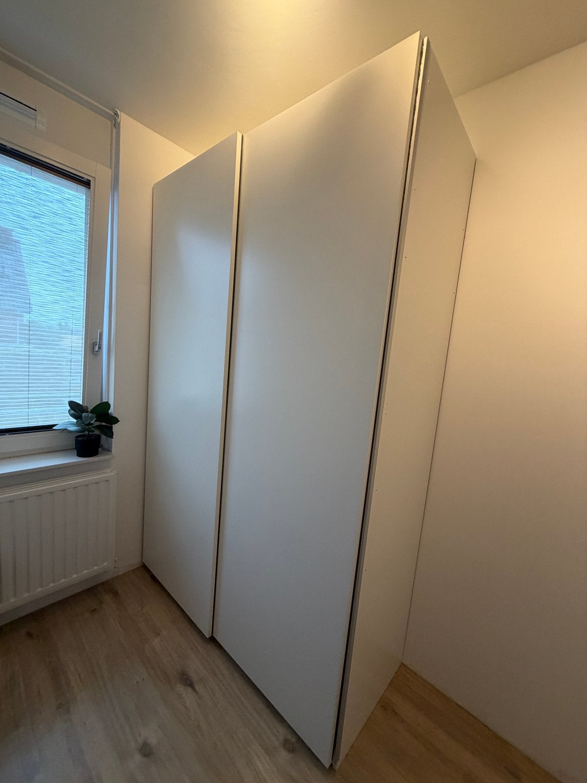 Ikea Hasvik schuifdeurset 150x236 wit, Gebruikt, 200 cm of meer, 150 tot 200 cm, Ophalen of Verzenden