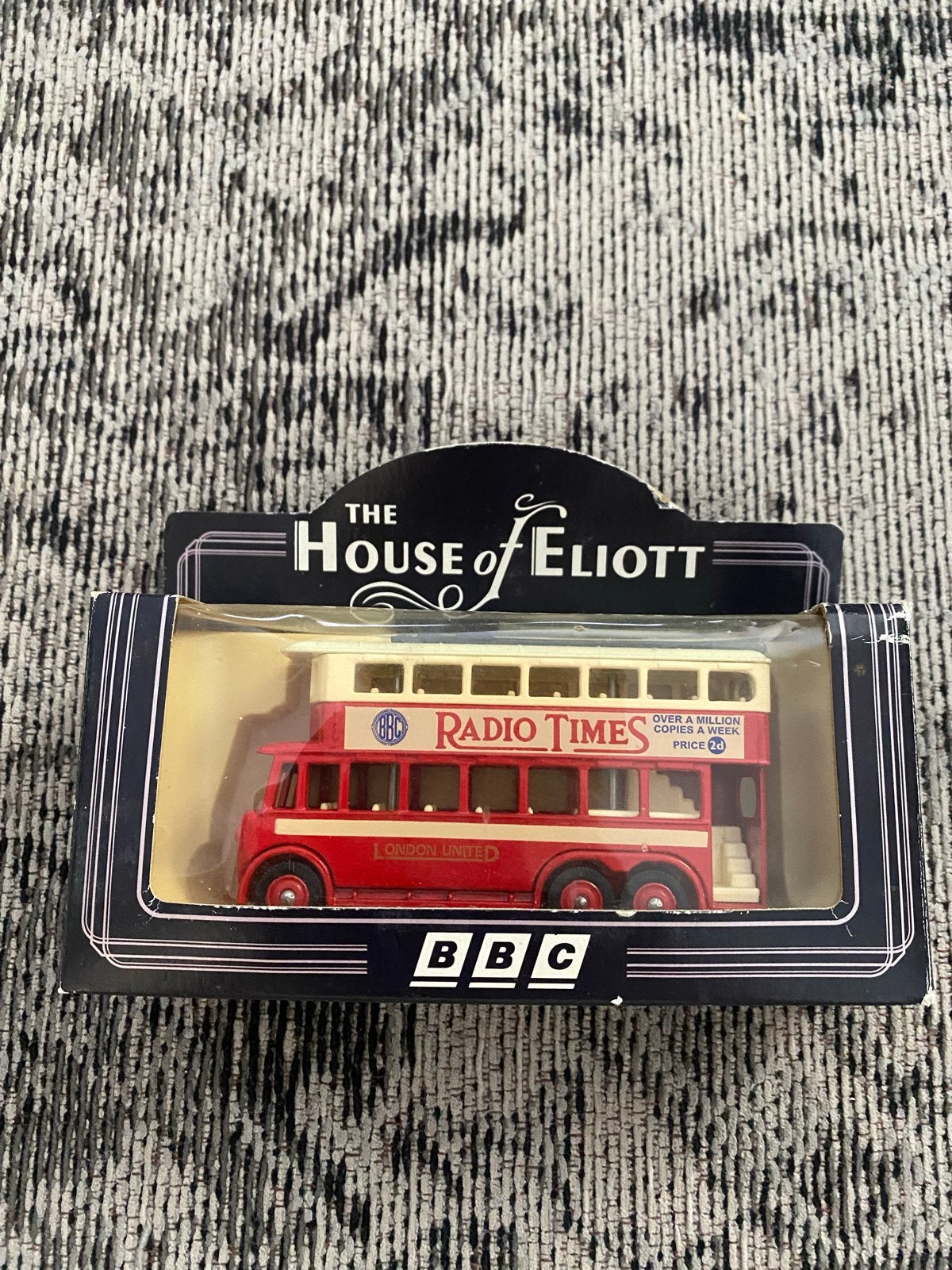 The House of Eliott BBC Radio Times dubbeldekker bus, Ophalen of Verzenden, Nieuw
