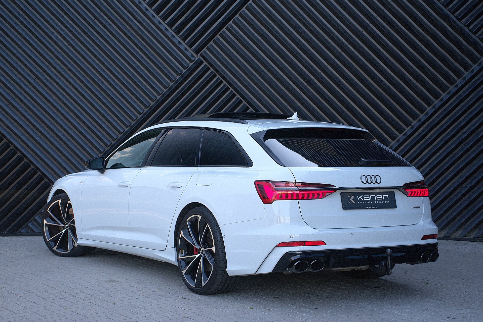 Audi A6 Avant 55 TFSI e quattro S-Line ACC Matrix S Seats B&, Auto's, Automaat, 12 maanden, Gebruikt, Zwart