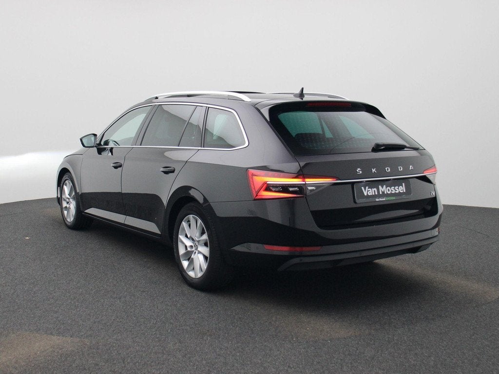 Skoda Superb Combi 1.4 TSI iV Clever+ | Automaat | Panoramad, Stof, Gebruikt, Zwart, 4 cilinders