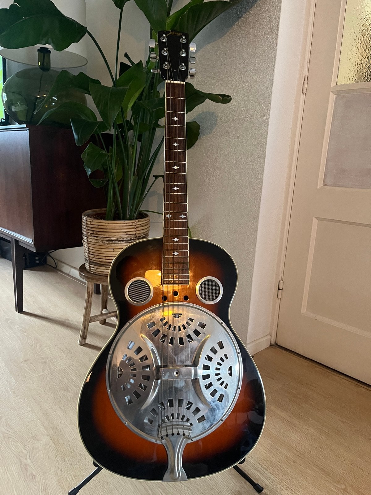 Johnson Resonator Dobro (roundneck), Ophalen, Gebruikt, Resonator- of Dobrogitaar